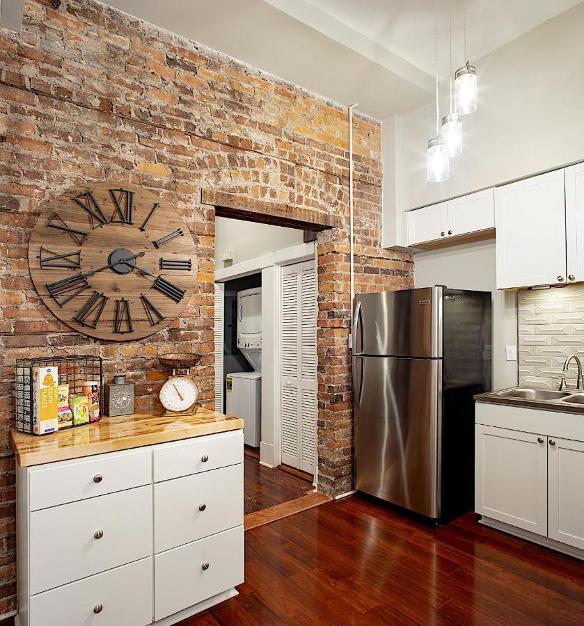 Newly Renovated Historic Savannah Townhome! Экстерьер фото
